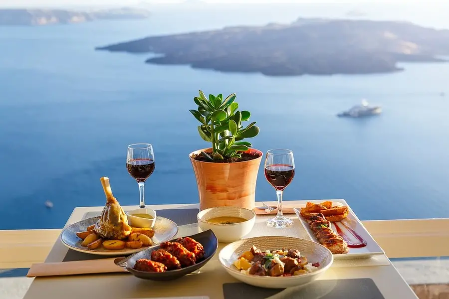 Probieren Sie die Gastronomie der Kykladen und Griechenlands
