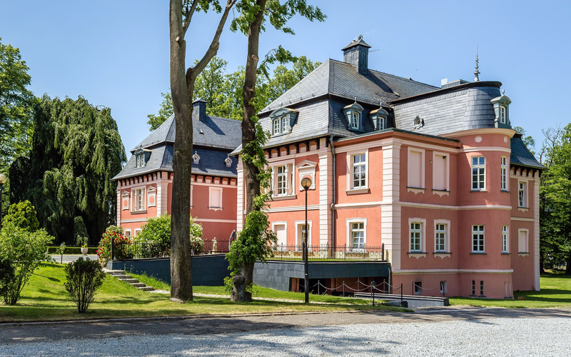 Pałac w Miłkowie Палац у Мілкові