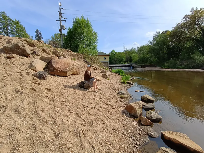 Próg wodny na Kwisie